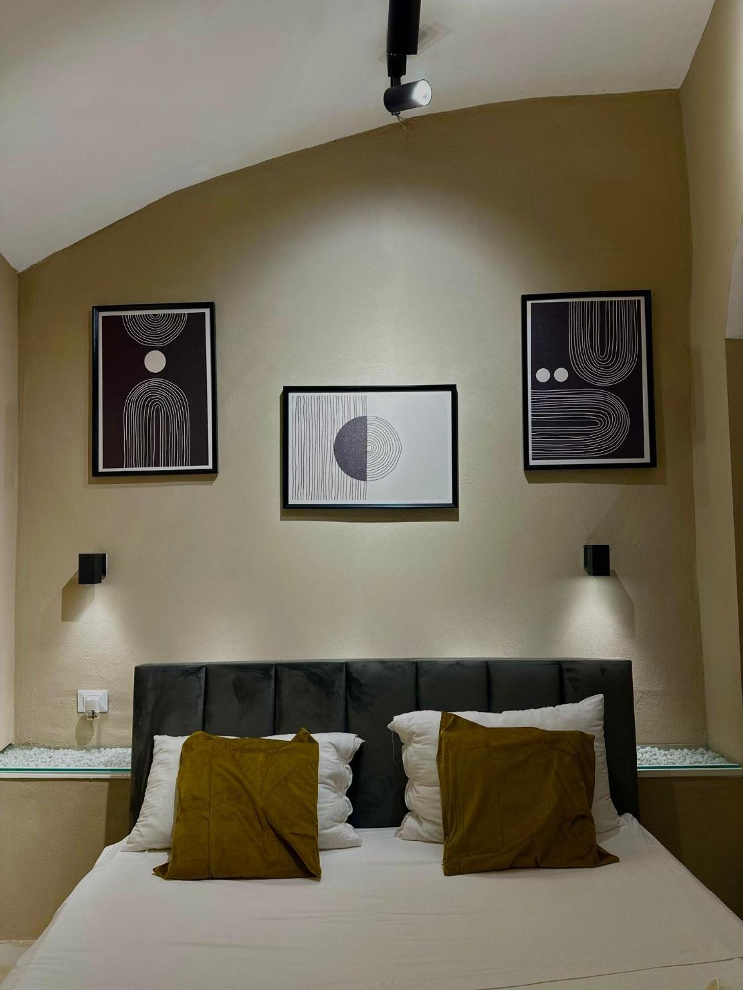 Pendino Rooms Nápoles Habitación foto
